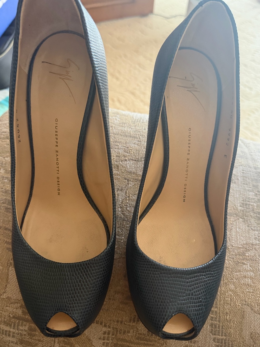 Giuseppe Zanotti , NAVY snake EMBOSSED LEATHER Peep-Toe Pumps- SIZE 40